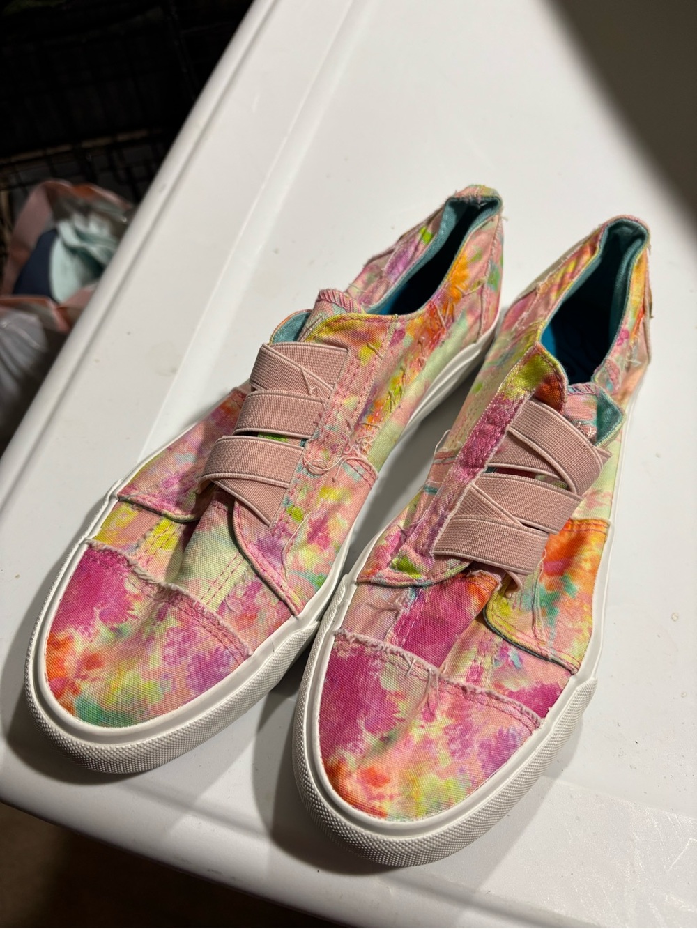 Women’s Tie-Dye Slip-On Sneakers with Pink Elastic Straps